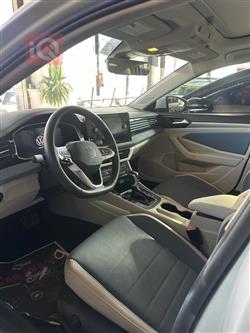 ڤۆڵکسواگن جێتا